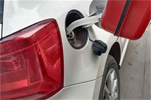 洛扎24小时救援车收费标准