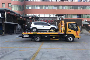 洛扎汽车紧急补胎换胎救援