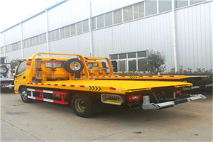 洛扎附近拖车救援搭电